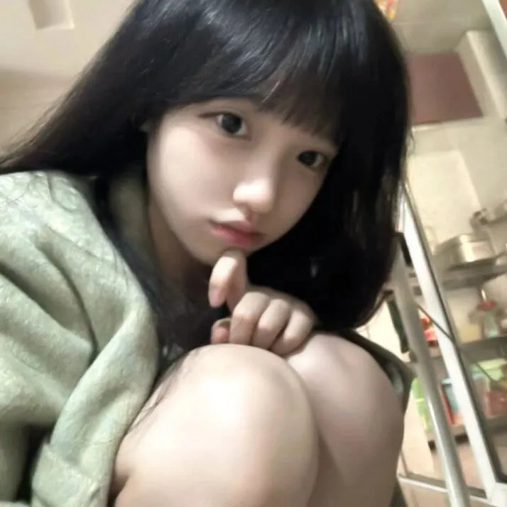 楼上的外星人 在线观看