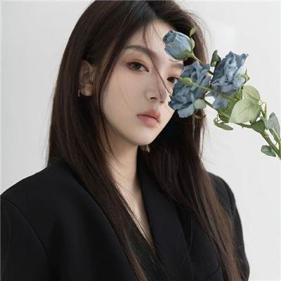 校草是女生 在线观看
